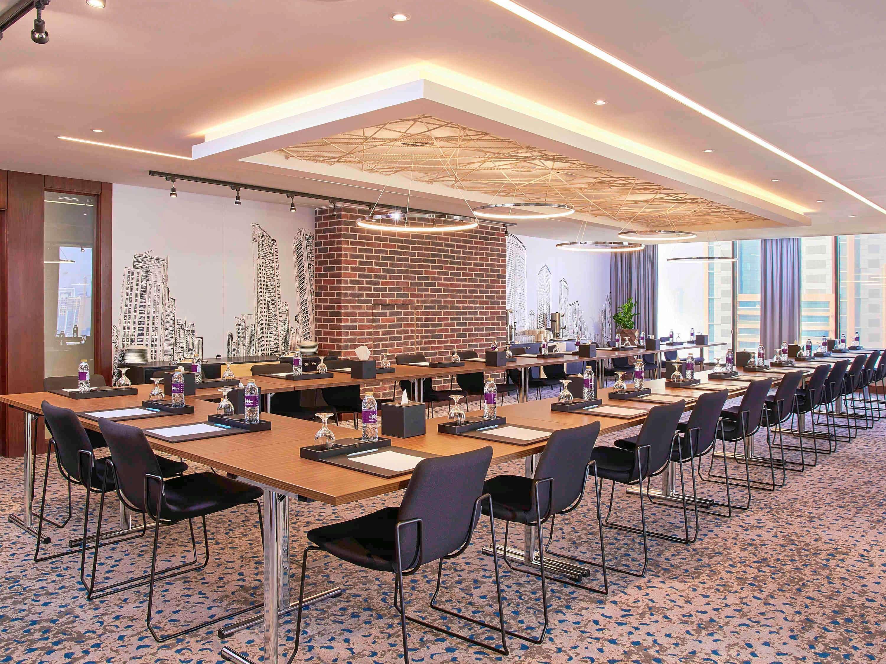 Mercure Hotel Apartments Dubai Barsha Heights Exterior photo